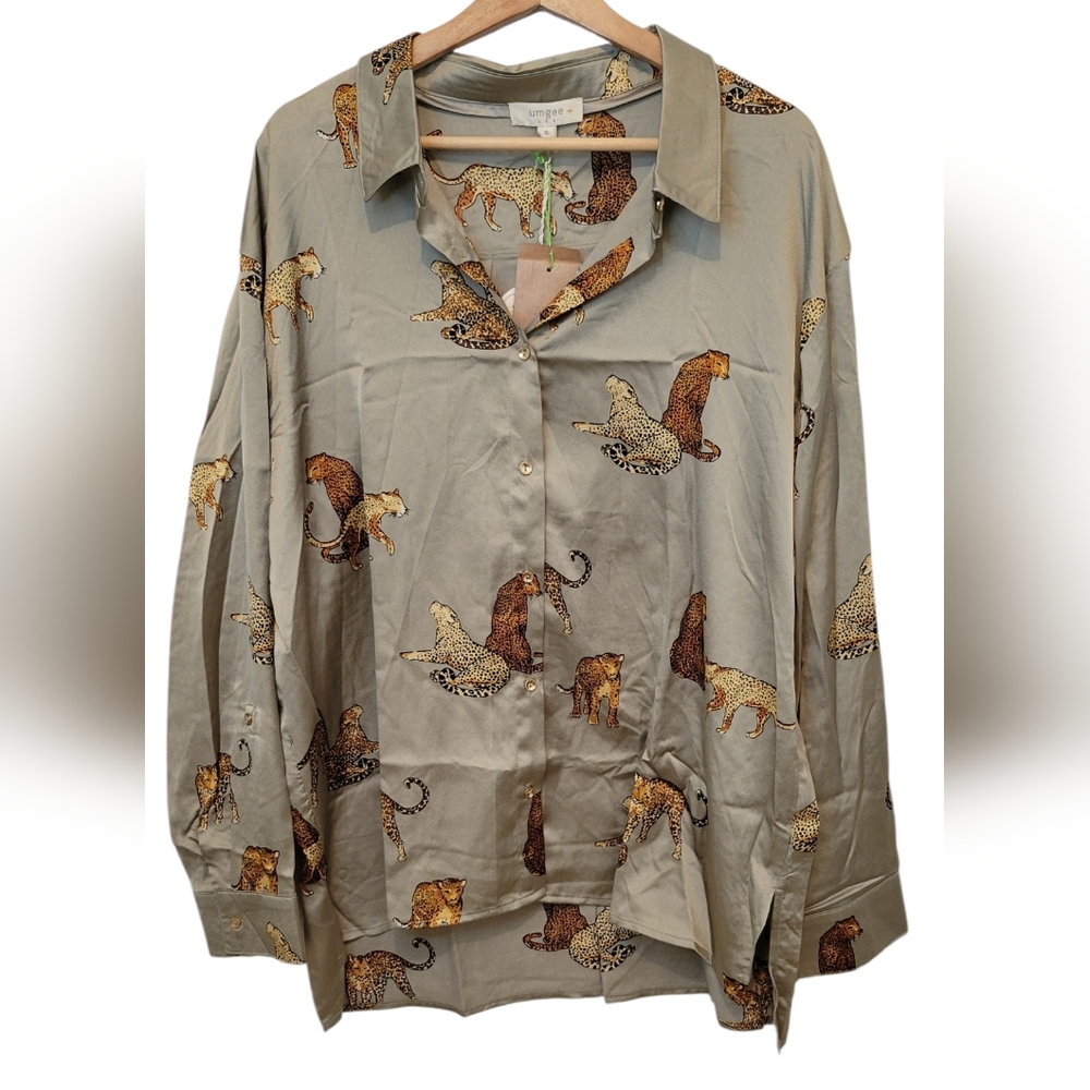 NWT Umgee USA Leopard Print Satin Blouse Hi-Low Button Front Women's XL - Picture 3 of 10